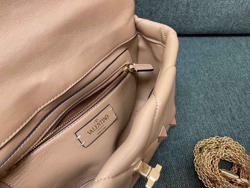 JB - VEL Lady Bags - 031