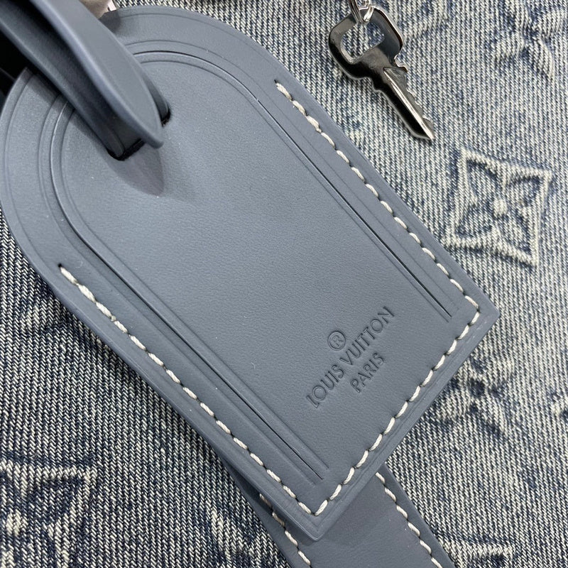 JB - LOV Travel Bags - 027