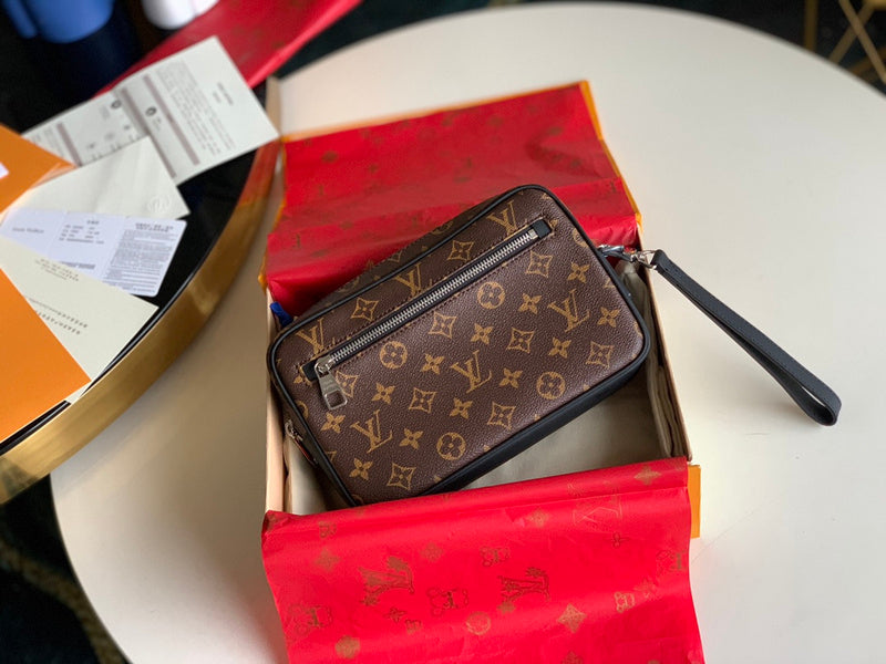 COZY - LOV Wallets - 390
