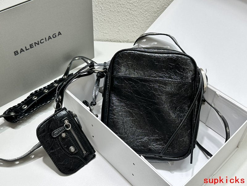 COZY BAGS - Mix Wallets - 465
