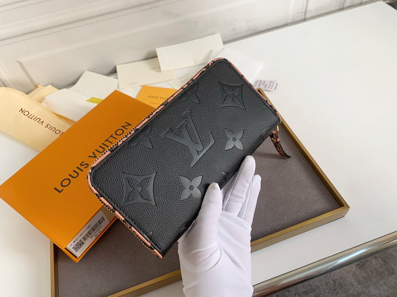 COZY BAGS - LOV Wallets - 749