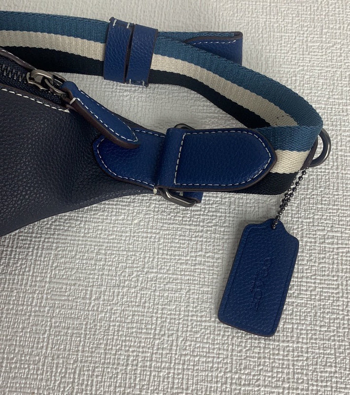 COZY - CAH Bags - 504