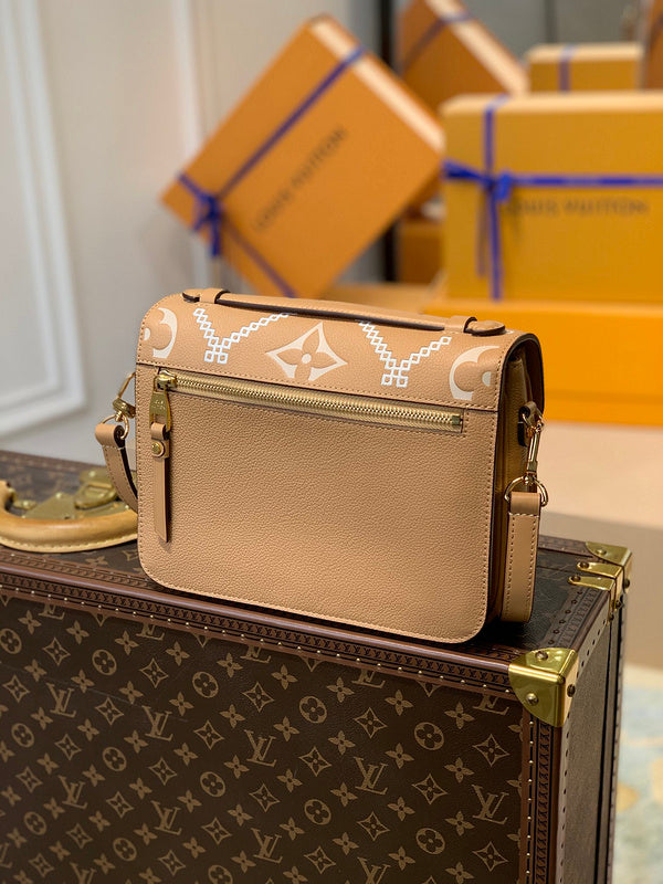 COZY - LV Bags - 2437