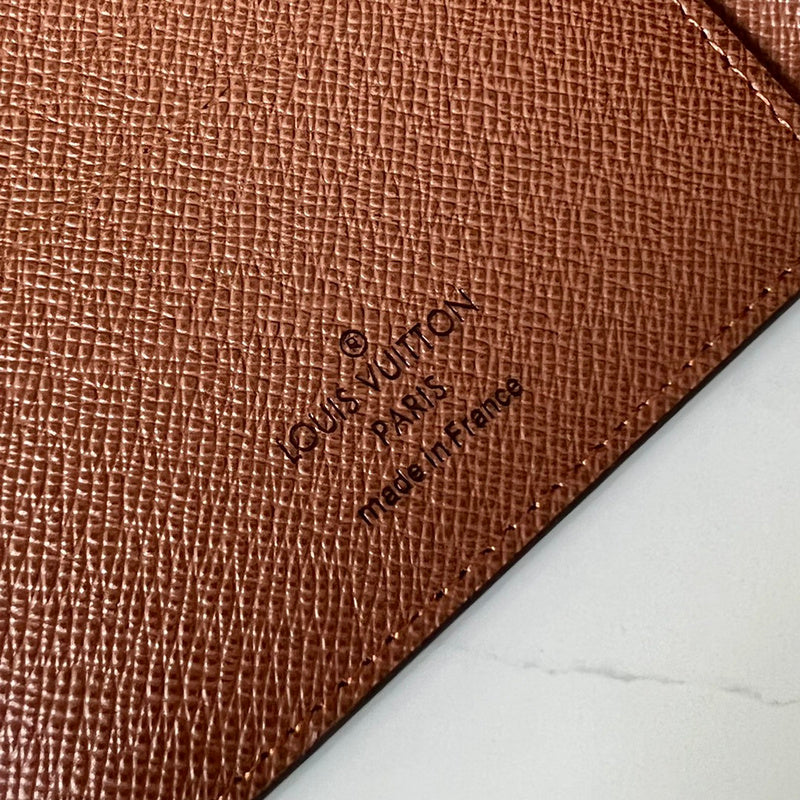 COZY - LOV Wallets - 108