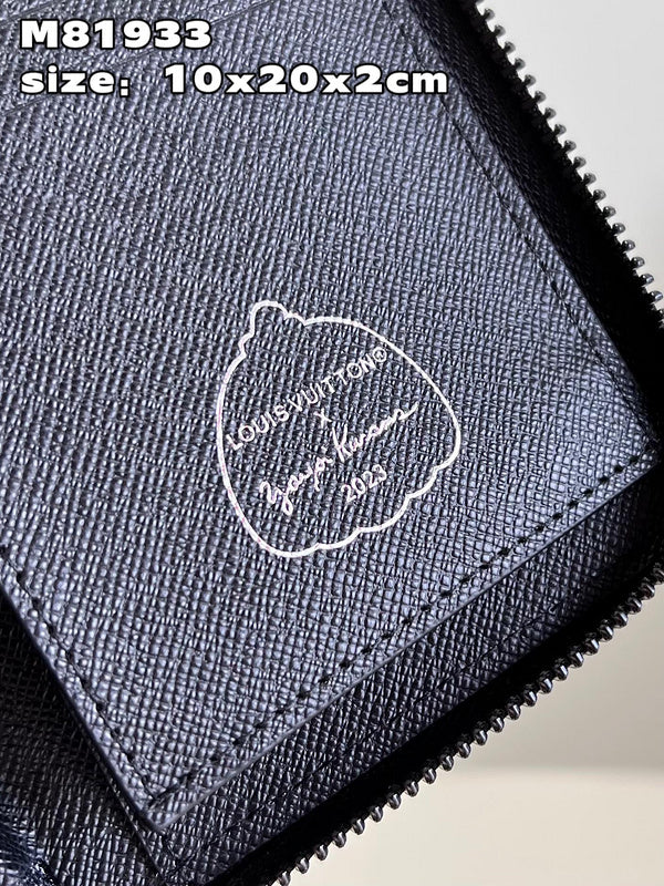 COZY - LOV Wallets - 288