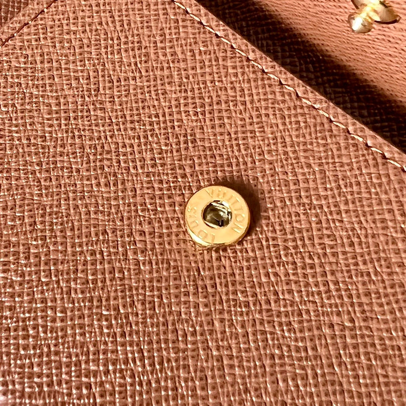 COZY - LOV Wallets - 108