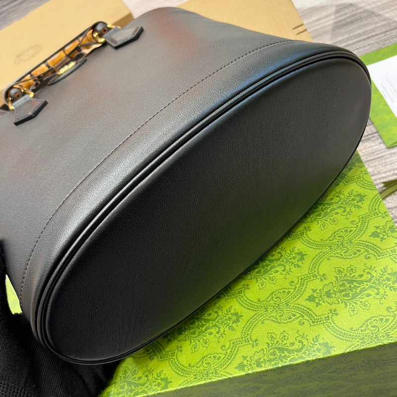 COZY - Guki Lady Bags - 102