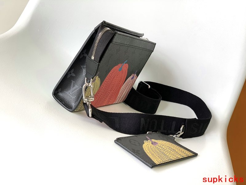 COZY BAGS - Mix Wallets - 484