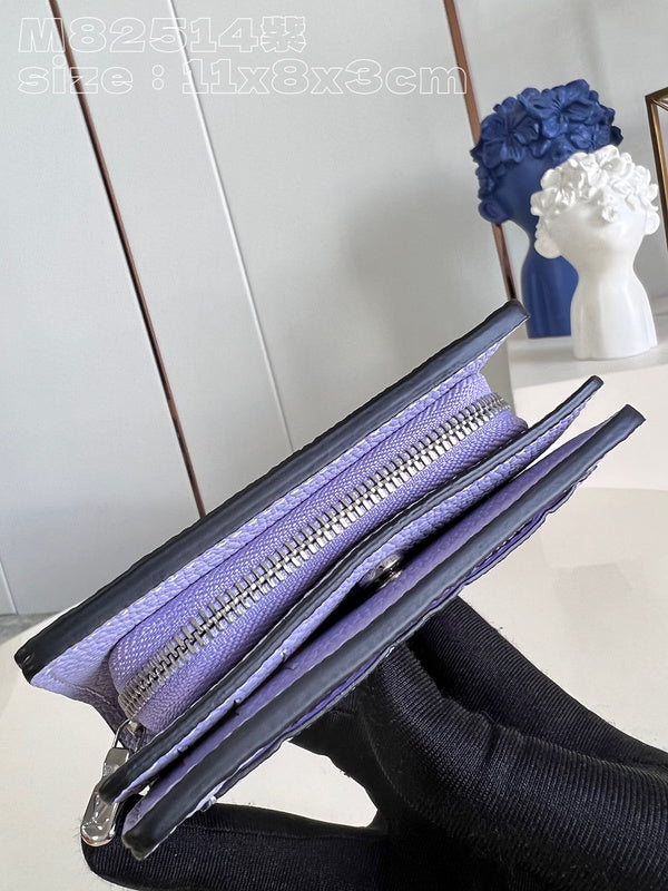 COZY - LOV Wallets - 043