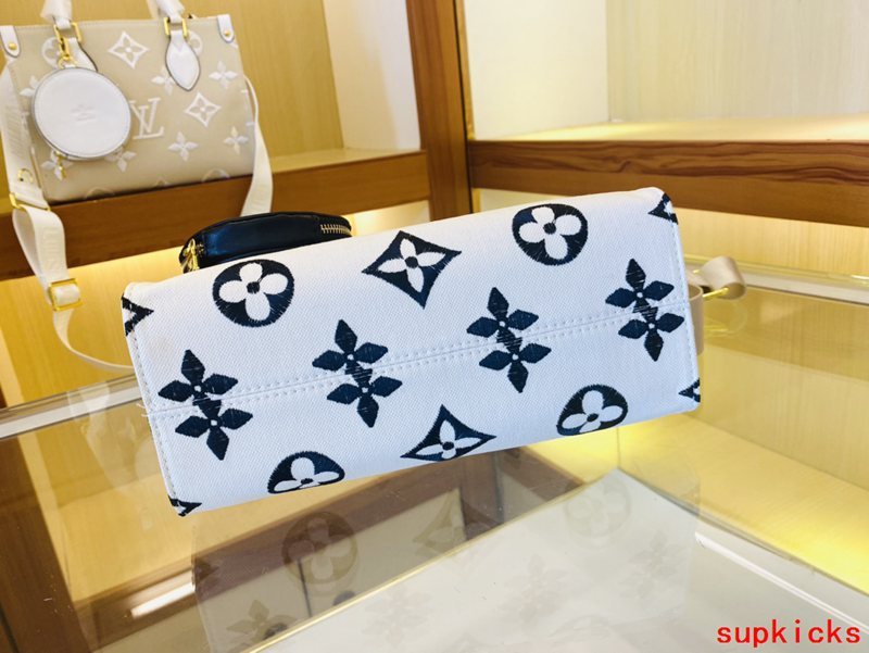 COZY BAGS - Mix Wallets - 613