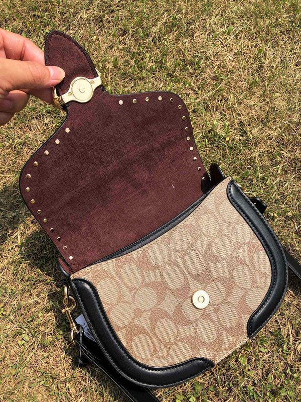 COZY - CAH Bags - 456