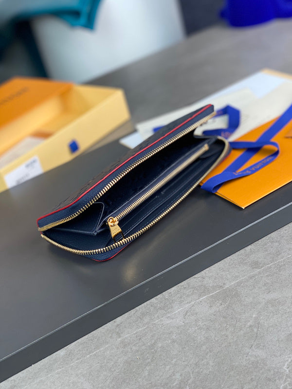 COZY - LOV Wallets - 174