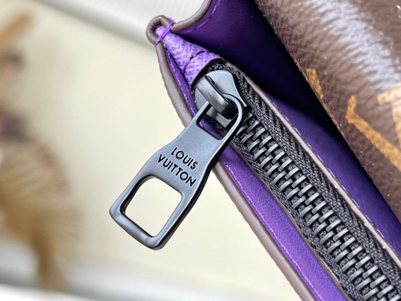 COZY - LOV Wallets - 508