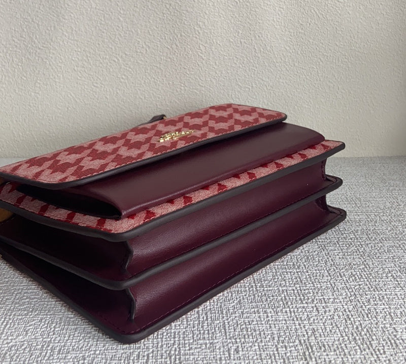 COZY - CAH Bags - 121