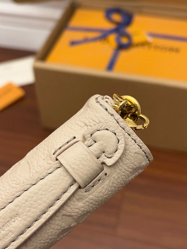 COZY - LOV Lady Bags - 431