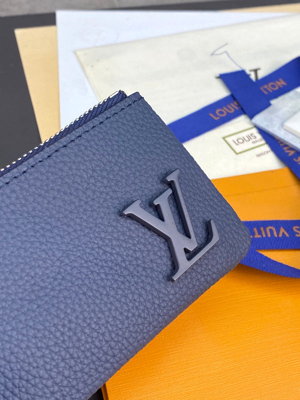 COZY - LOV Wallets - 035