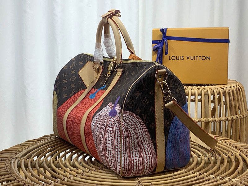 JB - LOV Travel Bags - 019