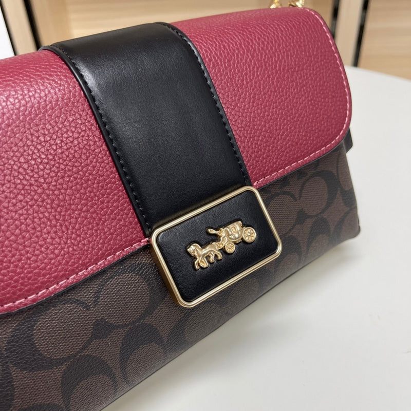 COZY - CAH Bags - 580