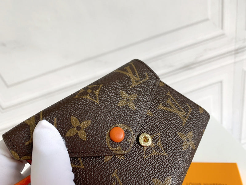 COZY BAGS - LOV Wallets - 817