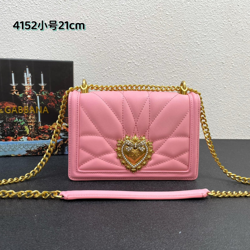 COZY - DAG Bags - 144