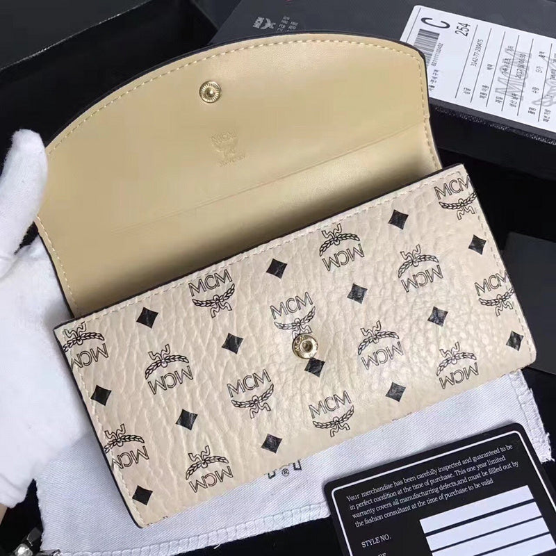 COZY - MQM Wallets - 058