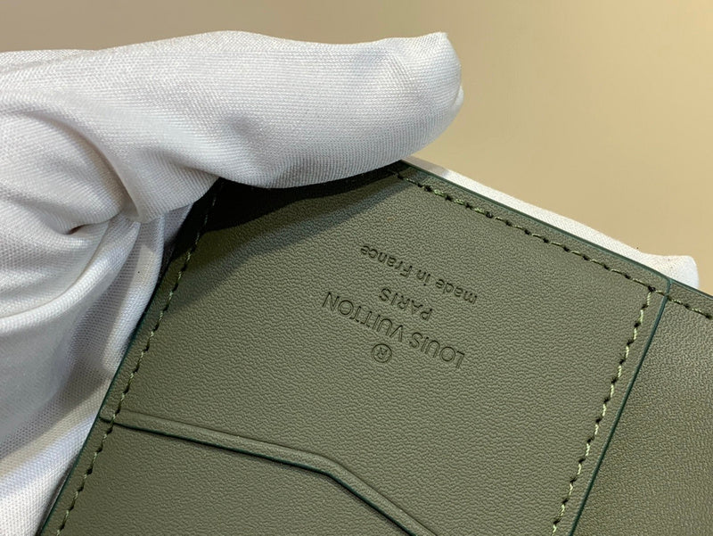 COZY - LOV Wallets - 244