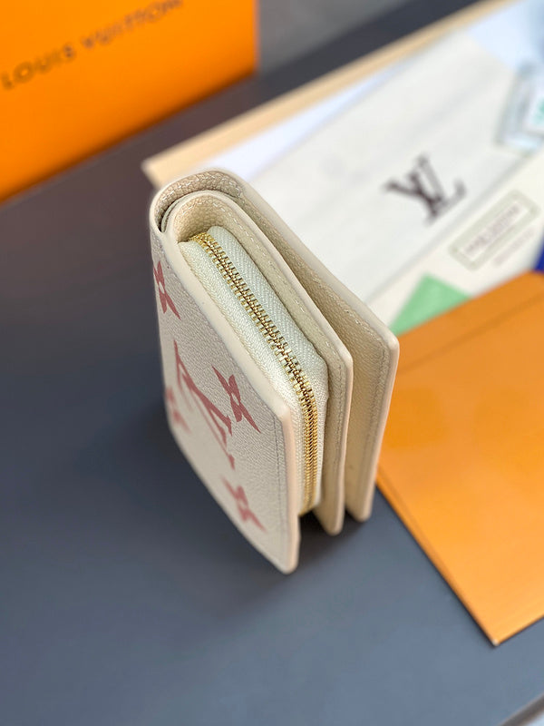 COZY - LOV Wallets - 034