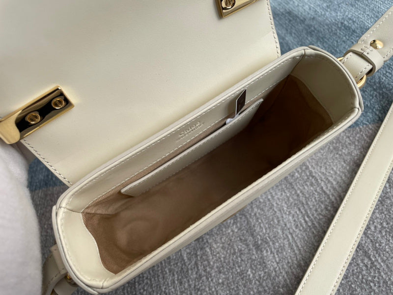COZY - CLE Bags - 005