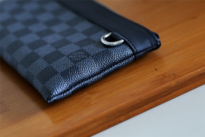 COZY BAGS - LOV Card Case - 122