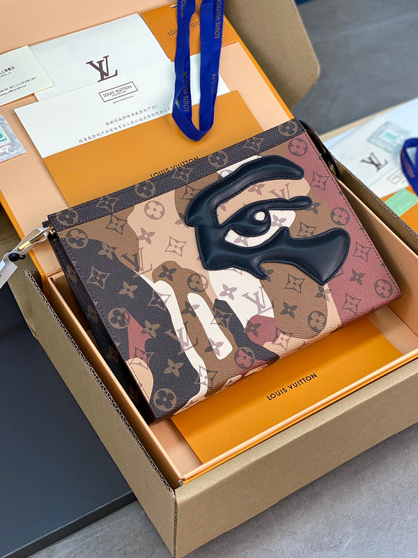 COZY - LOV Wallets - 018