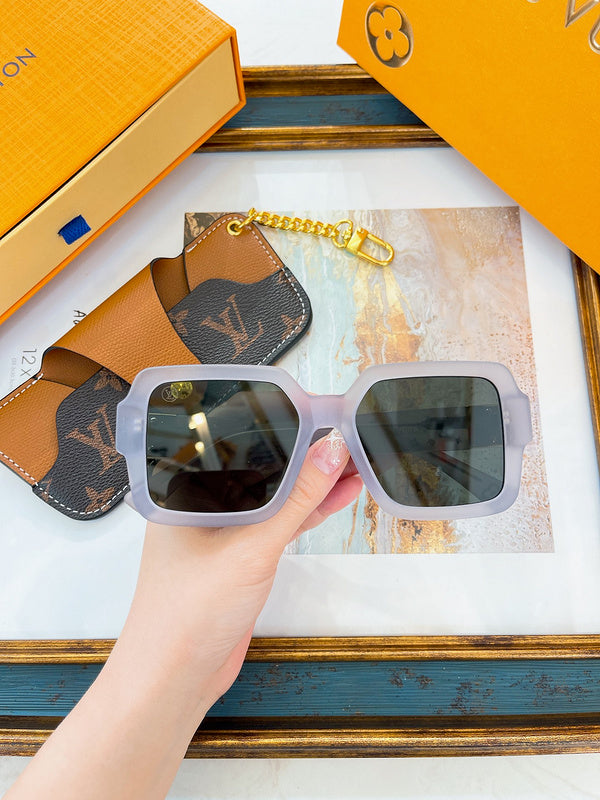 COZY BAGS - LOV Sunglasses - 083