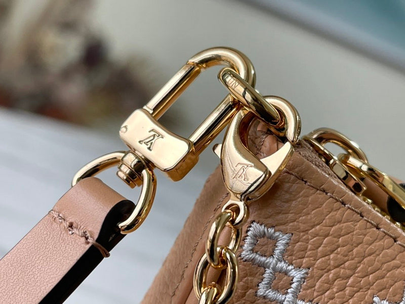 COZY - LOV Lady Bags - 675