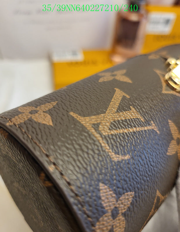 COZY BAGS - LOV Wallet - 689