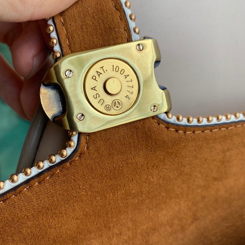 COZY - CAH Bags - 549