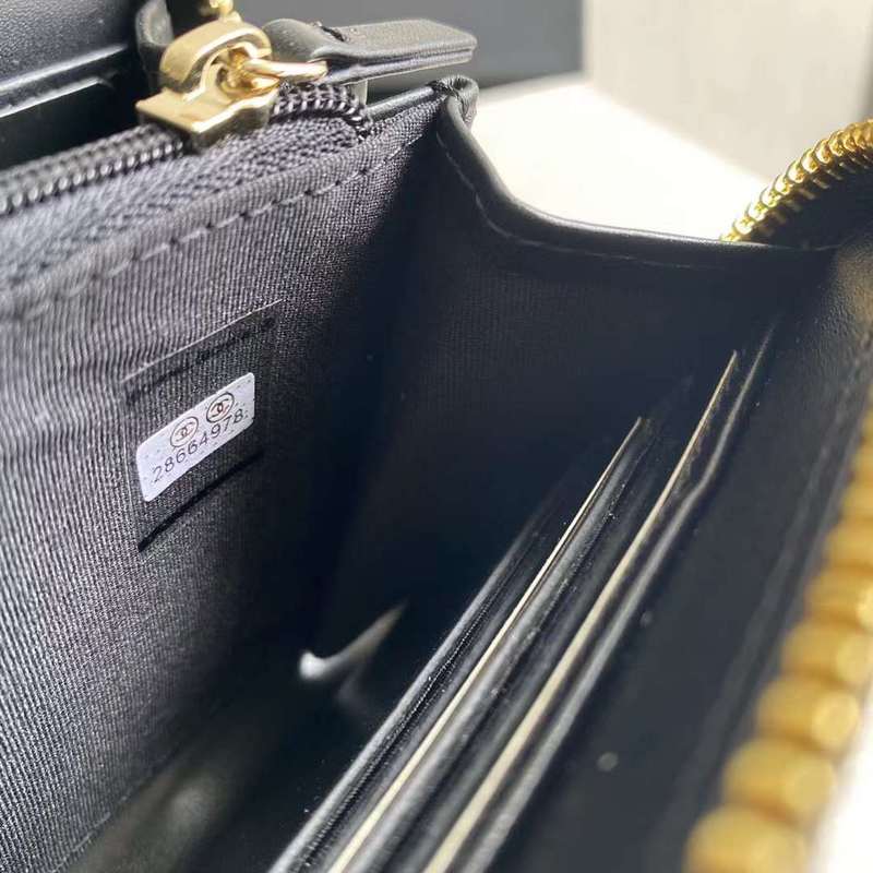 JB - CHL Wallets - 101