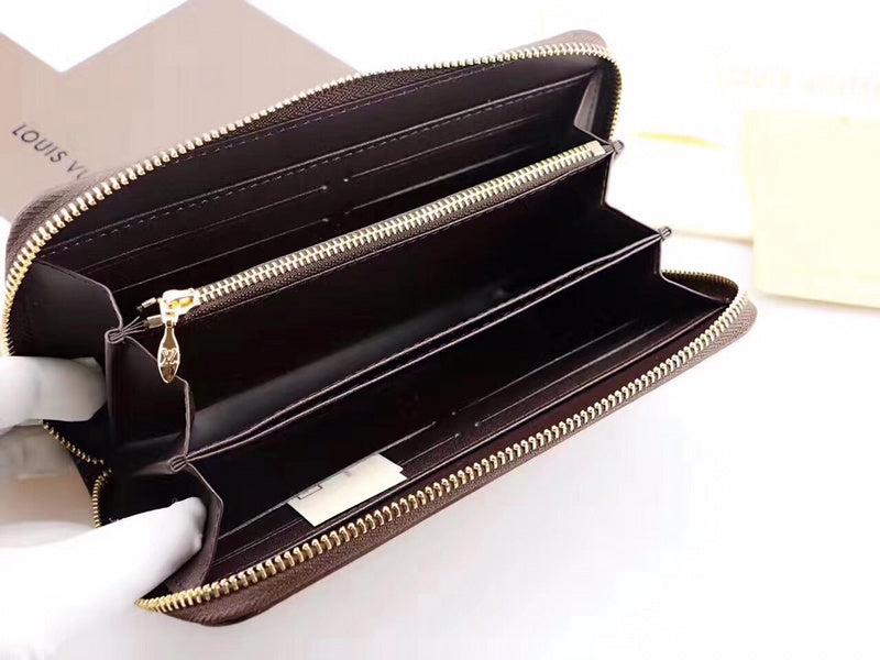 COZY BAGS - LOV Wallets - 677