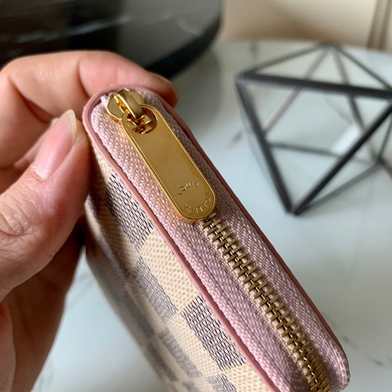 COZY - LOV Wallets - 323