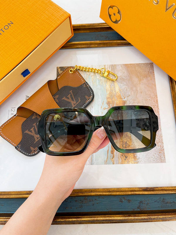 COZY BAGS - LOV Sunglasses - 083
