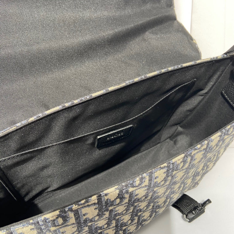 COZY BAGS - DOR Men Bags - 091