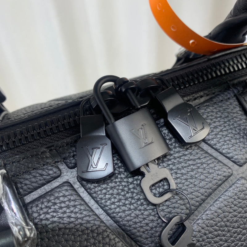 JB - LOV Travel Bags - 026