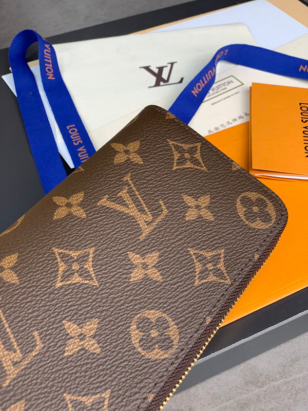 COZY - LOV Wallets - 164