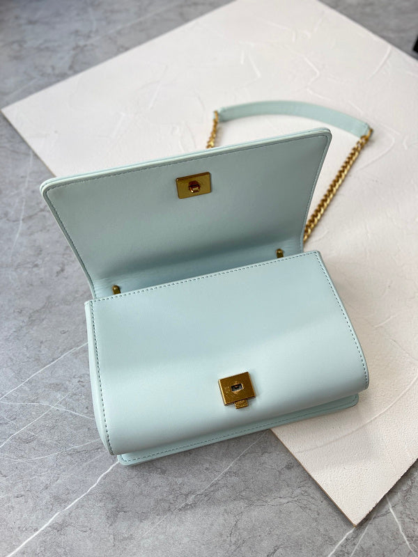 COZY - DAG Bags - 119