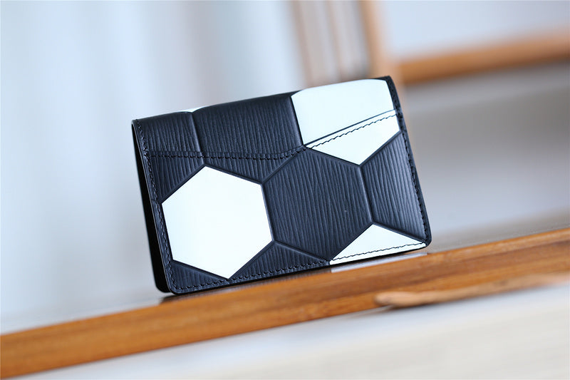 COZY BAGS - LOV Card Case - 102