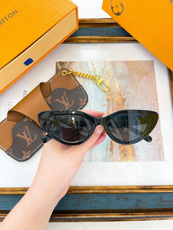 COZY BAGS - LOV Sunglasses - 045