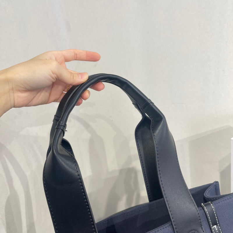 COZY - CAH Bags - 478