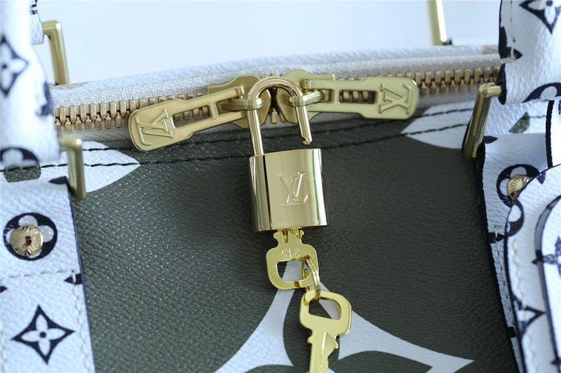 JB - LOV Travel Bags - 231