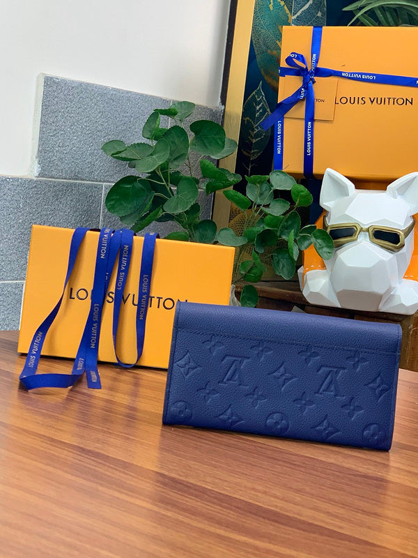 COZY - LOV Wallets - 504