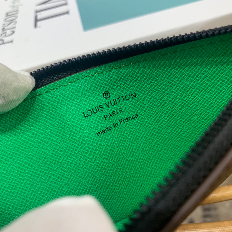 COZY BAGS - LOV Card Case - 011