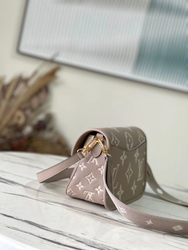 COZY - LV Bags - 905
