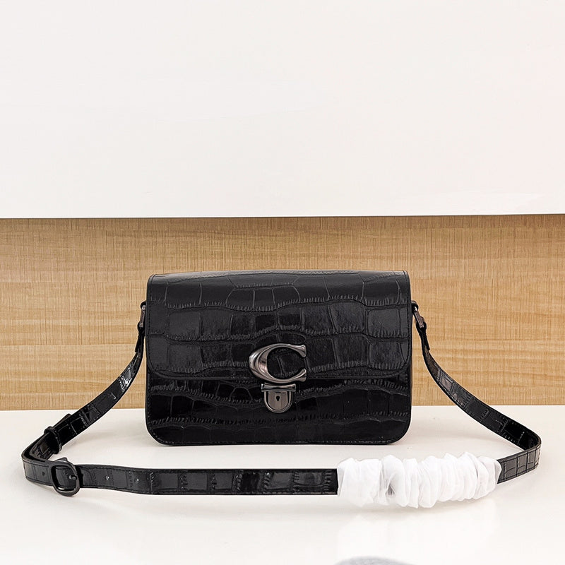 COZY - CAH Bags - 539